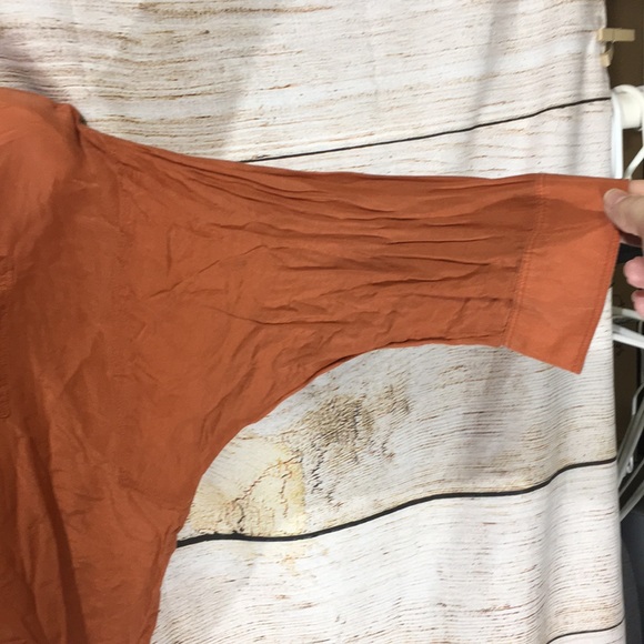 Ann Taylor Loft softened orange small button 3/4 - Picture 2 of 8